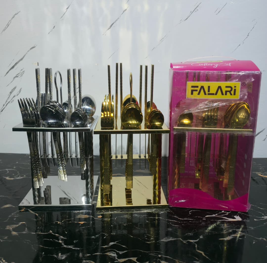 24pcs Stainless Steel Cutlery Set
